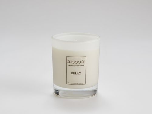 Snoooze natural scented candle